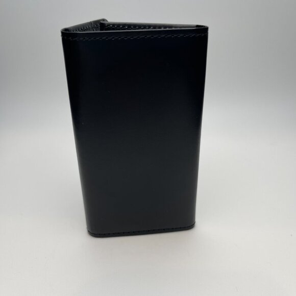 Burberry Black Leather Key Holder with Nova Check Accents - Preowned - Picture 2 of 10